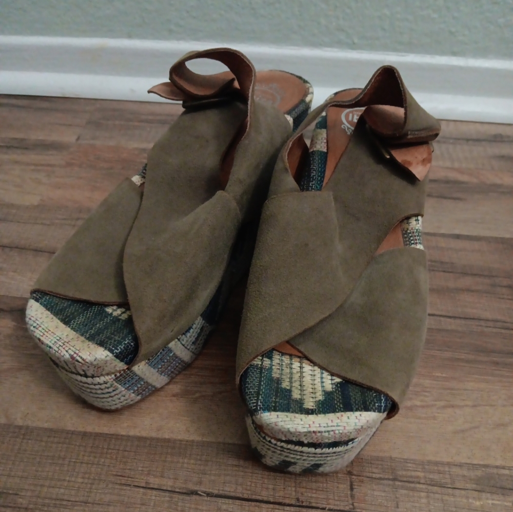Jeffery Campbell Pisa Fab sz 7 Wedges - Picture 4 of 5